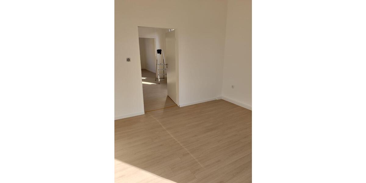 Etagenwohnung Holzminden - 4 Zimmer, 90 m&sup2;, 700&euro; | Angebot:26035975