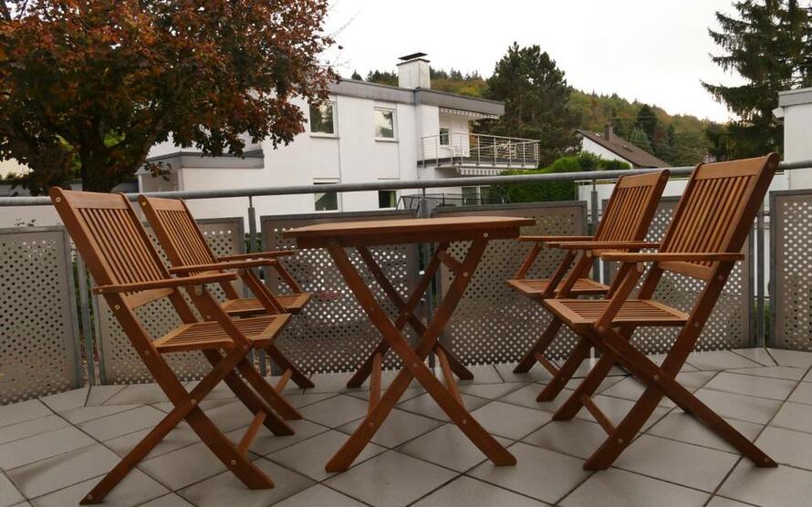 3-Zimmerwohnung mit TV, Wlan,DuscheWc, Küche, Waschmaschine, Parkplatz und Balkon
