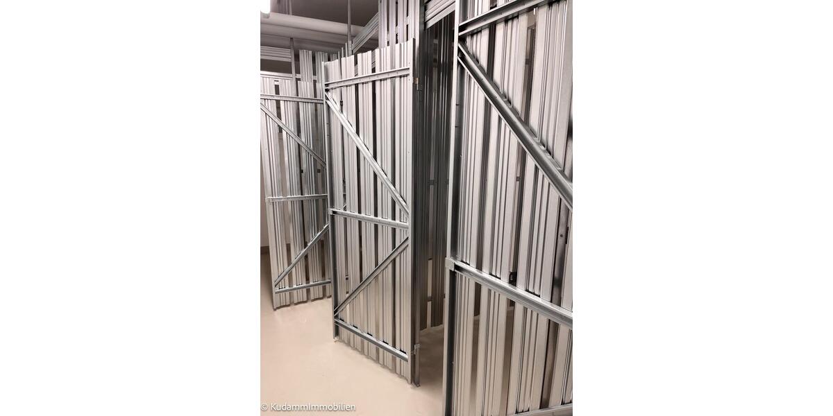 Etagenwohnung Neuruppin - 3 Zimmer, 83 m&sup2;, 994&euro; | Angebot:19871345