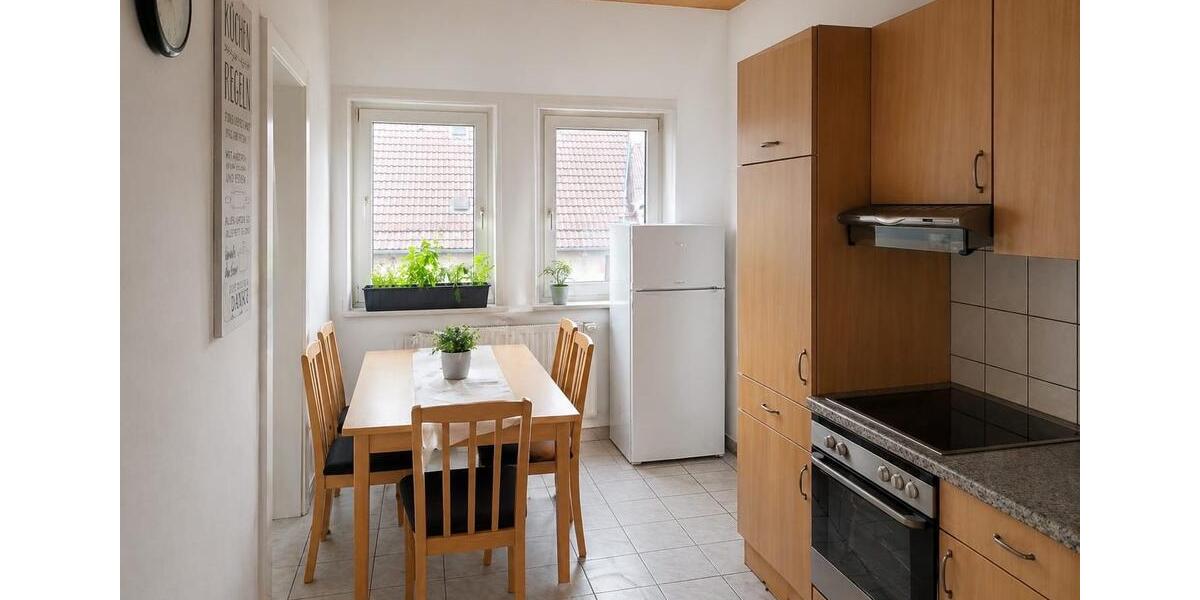 Dachgeschoßwohnung Stadtoldendorf - 4 Zimmer, 80 m&sup2;, 450&euro; | Angebot:26526977