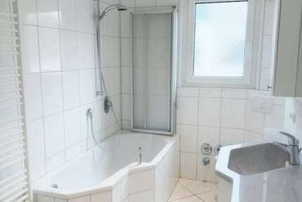 Wohnung Frankfurt Europaviertel - 2 Zimmer, 52 m&sup2;, 880&euro; | Angebot:26719405