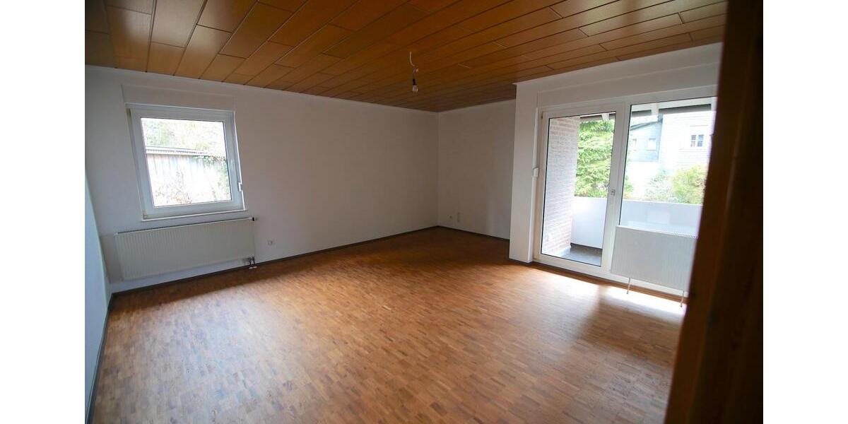 Etagenwohnung Hilchenbach - 5 Zimmer, 95 m&sup2;, 830&euro; | Angebot:26408153
