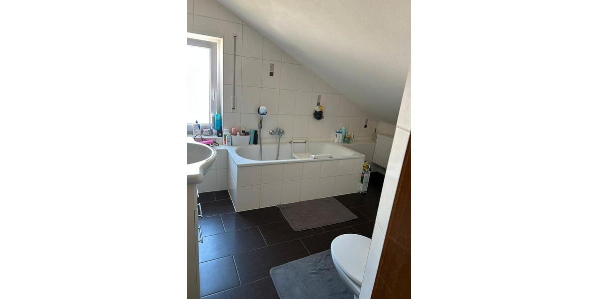 Dachgeschoßwohnung Hockenheim - 2.5 Zimmer, 59 m&sup2;, 650&euro; | Angebot:26600791