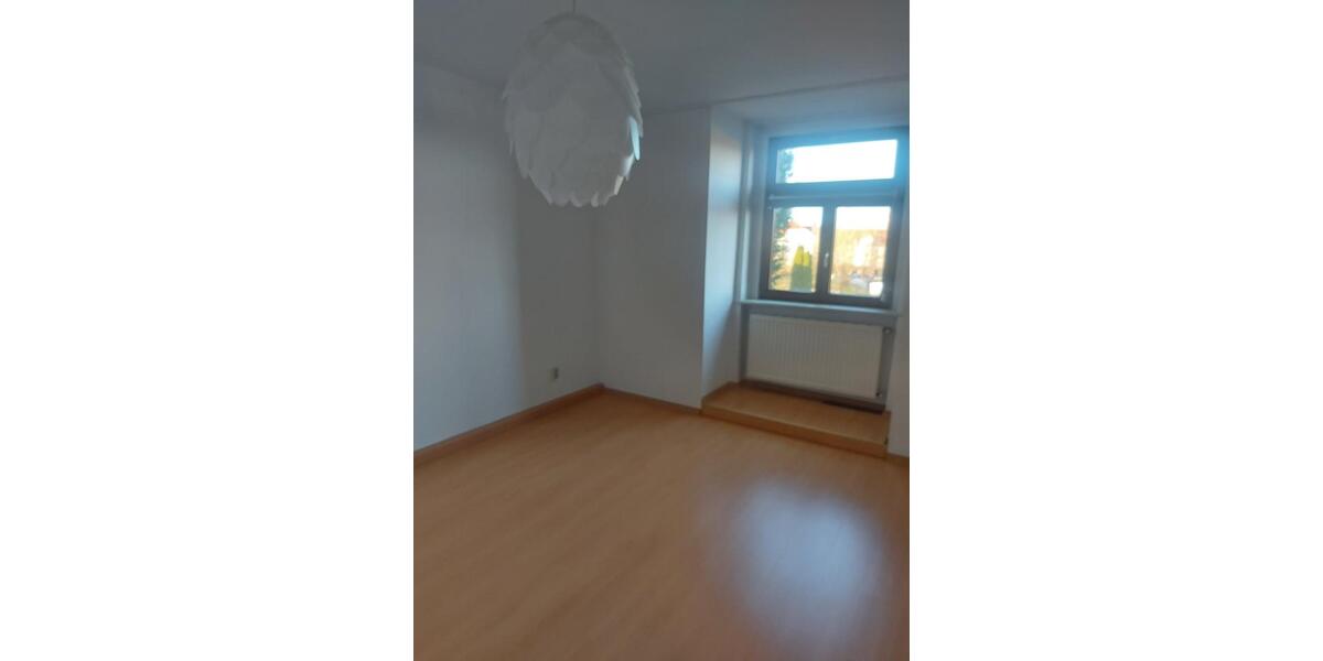 Etagenwohnung Pasewalk - 3 Zimmer, 75 m&sup2;, 487&euro; | Angebot:25053838