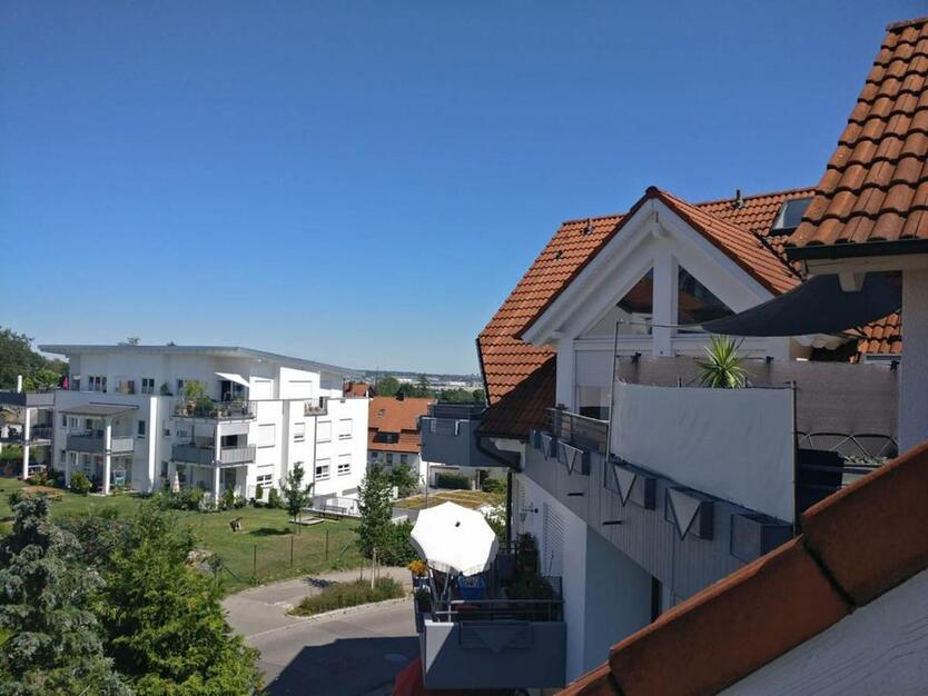 3 Zimmer Maisonette Wohnung mit hohen Decken und Fussbodenheizung zimmer