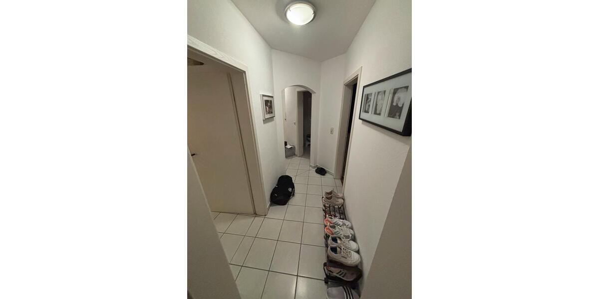 Erdgeschoßwohnung Kelkheim (Taunus) - 3 Zimmer, 100 m&sup2;, 1.650&euro; | Angebot:26577803