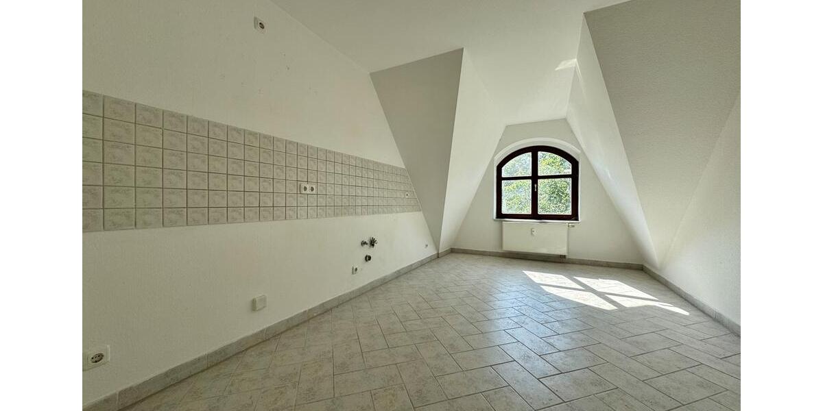 Dachgeschoßwohnung Magdeburg Nordwest - 4 Zimmer, 114 m&sup2;, 1.254&euro; | Angebot:26249667