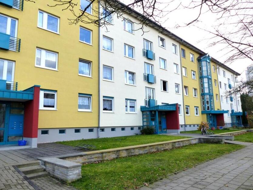 Attraktive 3-Raumwohnung mit Balkon in gefragter Lage zimmer