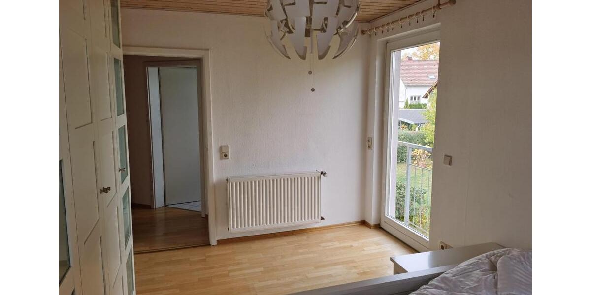 Doppelhaushälfte Rottweil - 7 Zimmer, 132 m&sup2;, 1.550&euro; | Angebot:24333134