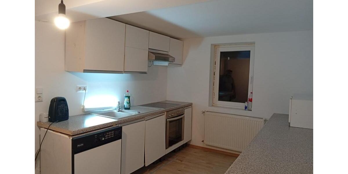 Etagenwohnung Staufenberg - 4 Zimmer, 100 m&sup2;, 850&euro; | Angebot:24833657