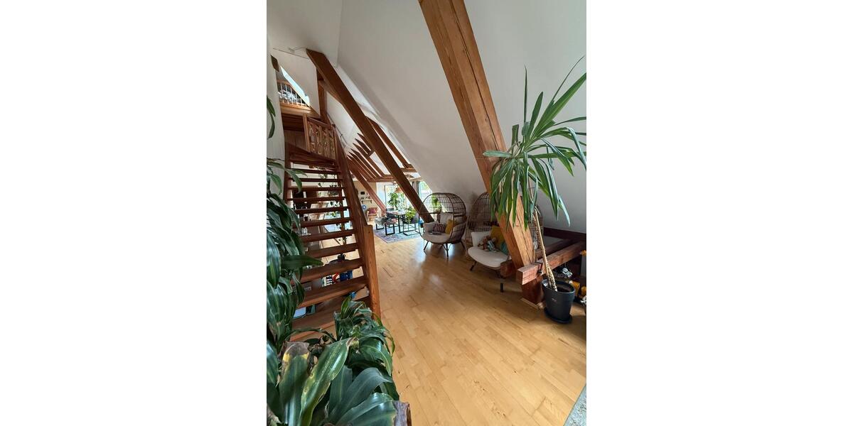Maisonettenwohnung Neunkirchen am Brand - 2.5 Zimmer, 140 m&sup2;, 1.250&euro; | Angebot:26603772