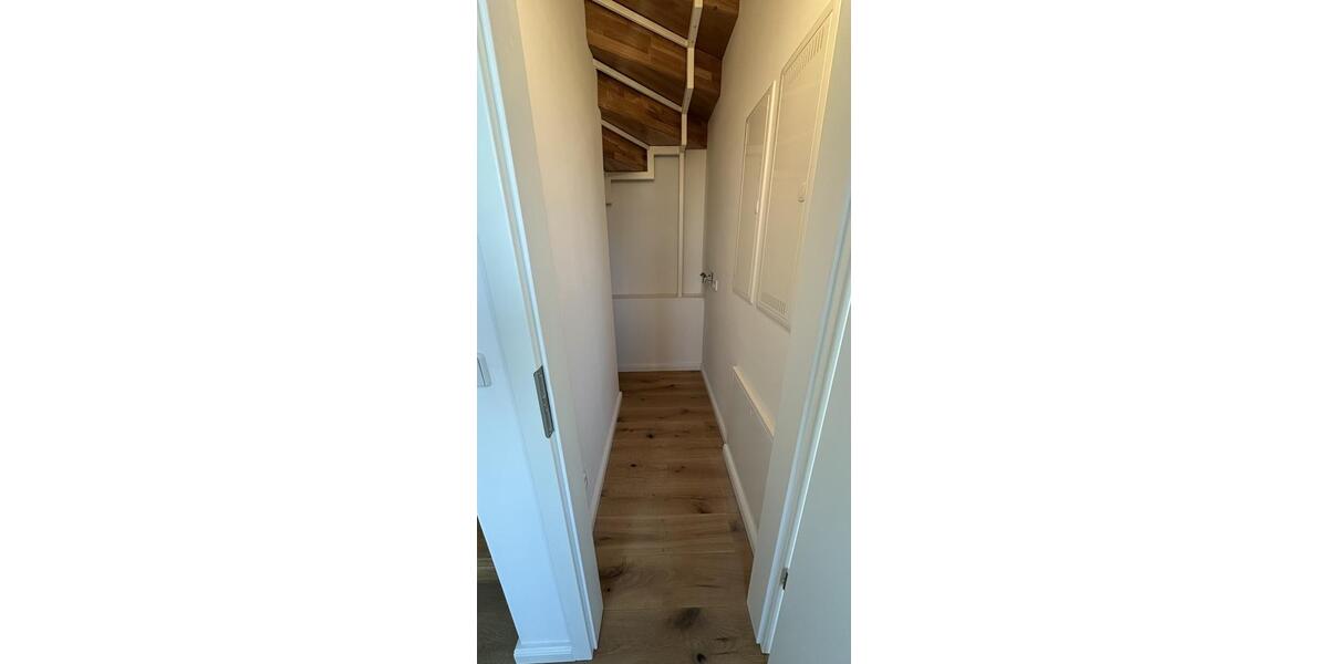 Einfamilienhaus Ludwigsfelde - 3 Zimmer, 141 m&sup2;, 1.960&euro; | Angebot:23081568