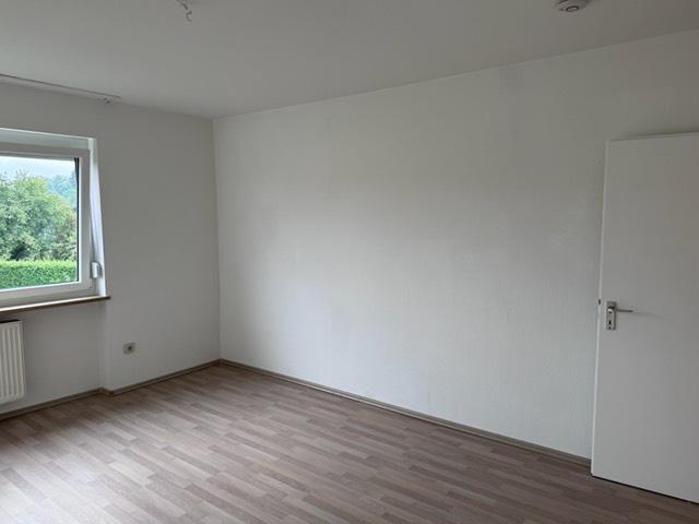 Etagenwohnung Estenfeld - 3 Zimmer, 75 m&sup2;, 960&euro; | Angebot:26706064