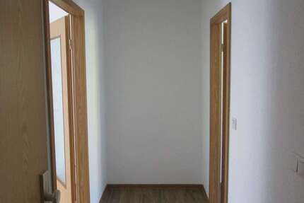 Wohnung Torgau - 2 Zimmer, 48 m&sup2;, 270&euro; | Angebot:25442547