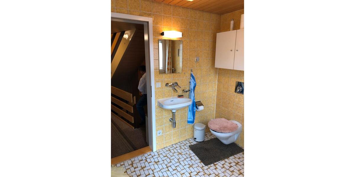 6 Zimmer Haus zu Vermieten - Nähe Busbahnhof 6 zimmer