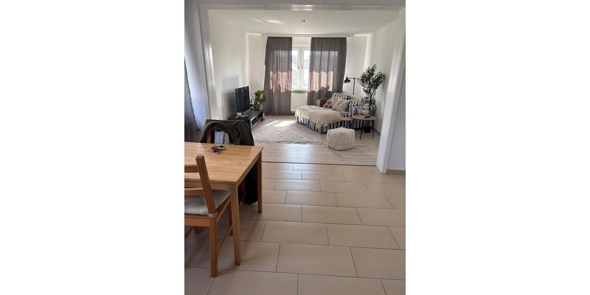 Etagenwohnung Ahnsbeck - 3 Zimmer, 70 m&sup2;, 590&euro; | Angebot:25992630