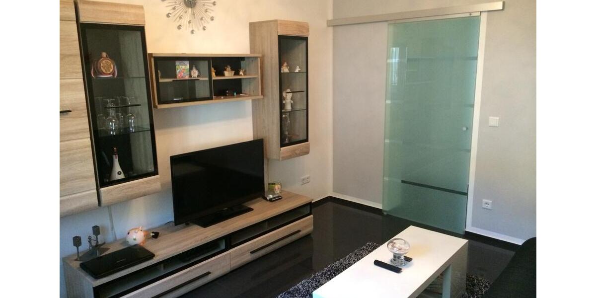 Kernsanierte 2,5 Zimmer Wohnung zu vermieten 2 zimmer