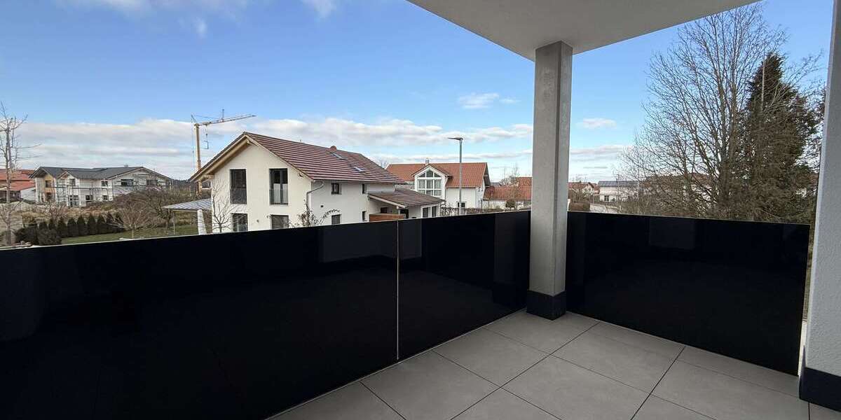 Etagenwohnung Tüßling - 3 Zimmer, 99 m&sup2;, 1.260&euro; | Angebot:25857183