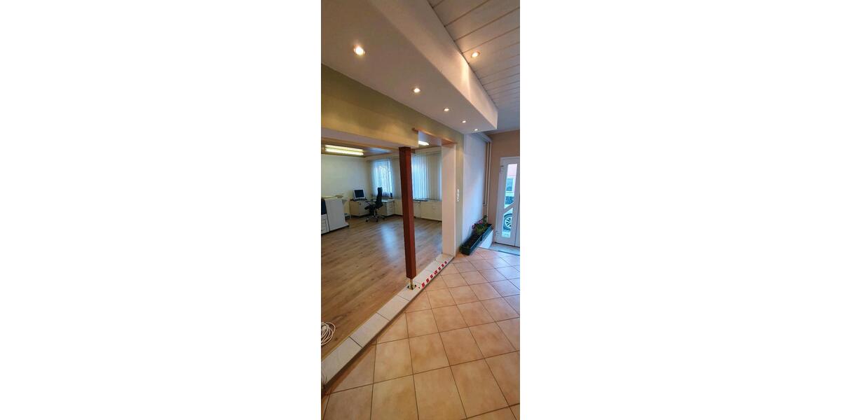 Gewerberäume Büroraum 90qm in Pößneck zu vermieten zimmer