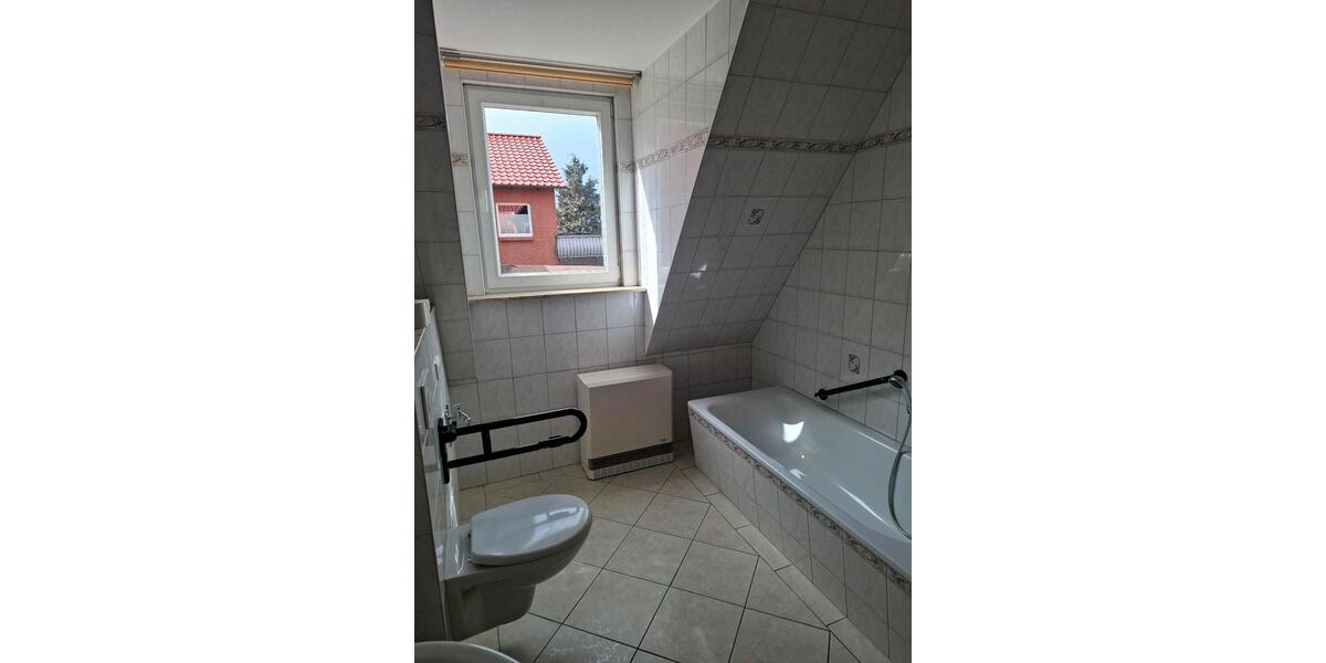 Dachgeschoßwohnung Ludwigslust - 2 Zimmer, 69 m&sup2;, 545&euro; | Angebot:25901373