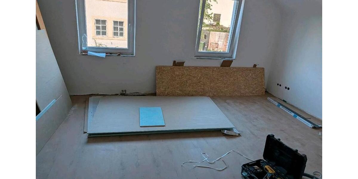Dachgeschoßwohnung Bayreuth Bernecker Straße / Insel / Riedelsberg - 2.5 Zimmer, 62 m&sup2;, 750&euro; | Angebot:26579883