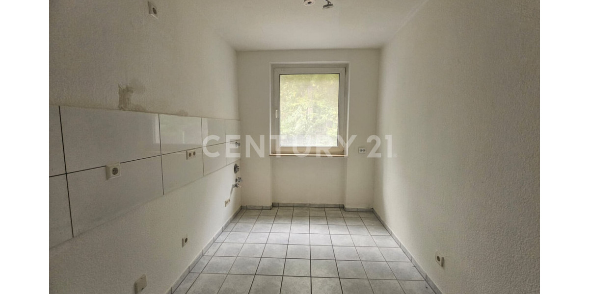 Viel Raum für Ihr Gewerbe - Praxis- und Büroräume 10 zimmer