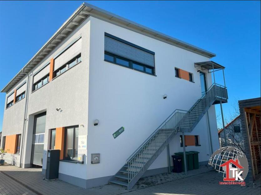Moderne und repräsentative Büroeinheit in bester Lage von Weihenzell