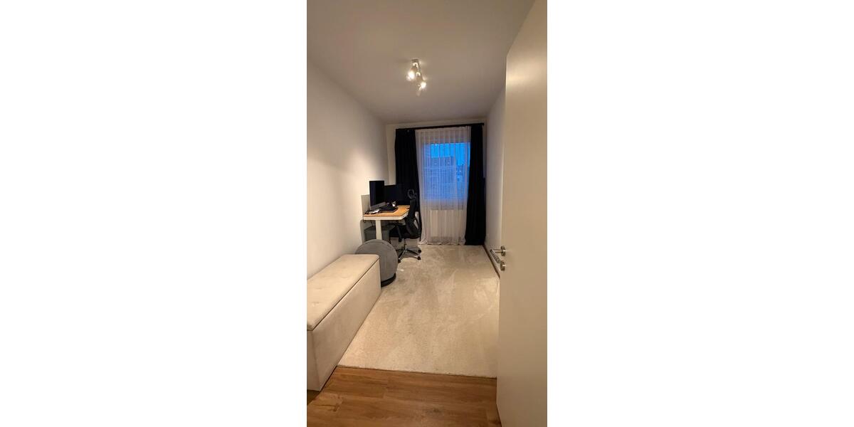 Etagenwohnung Hannover Vahrenwald-List - 4 Zimmer, 105 m&sup2;, 1.598&euro; | Angebot:26670631