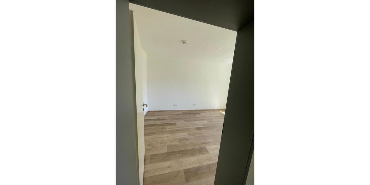 Etagenwohnung Speichersdorf - 3 Zimmer, 80 m&sup2;, 650&euro; | Angebot:26336647