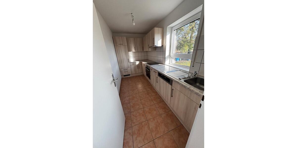 Etagenwohnung Lauchringen - 3 Zimmer, 80 m&sup2;, 1.200&euro; | Angebot:25893571