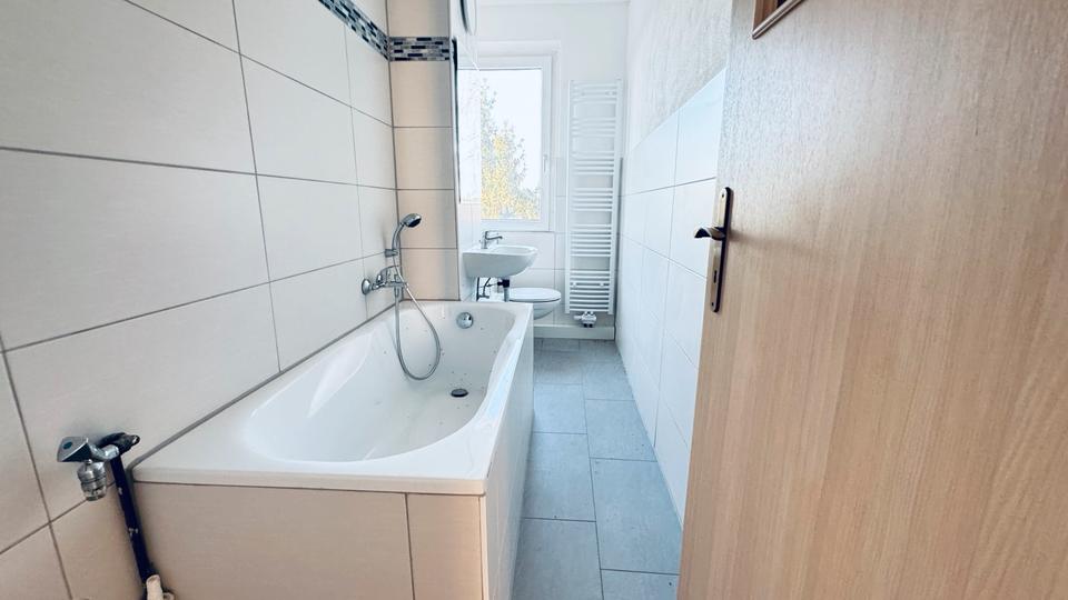 Etagenwohnung Frohburg - 3 Zimmer, 60 m&sup2;, 420&euro; | Angebot:26562791