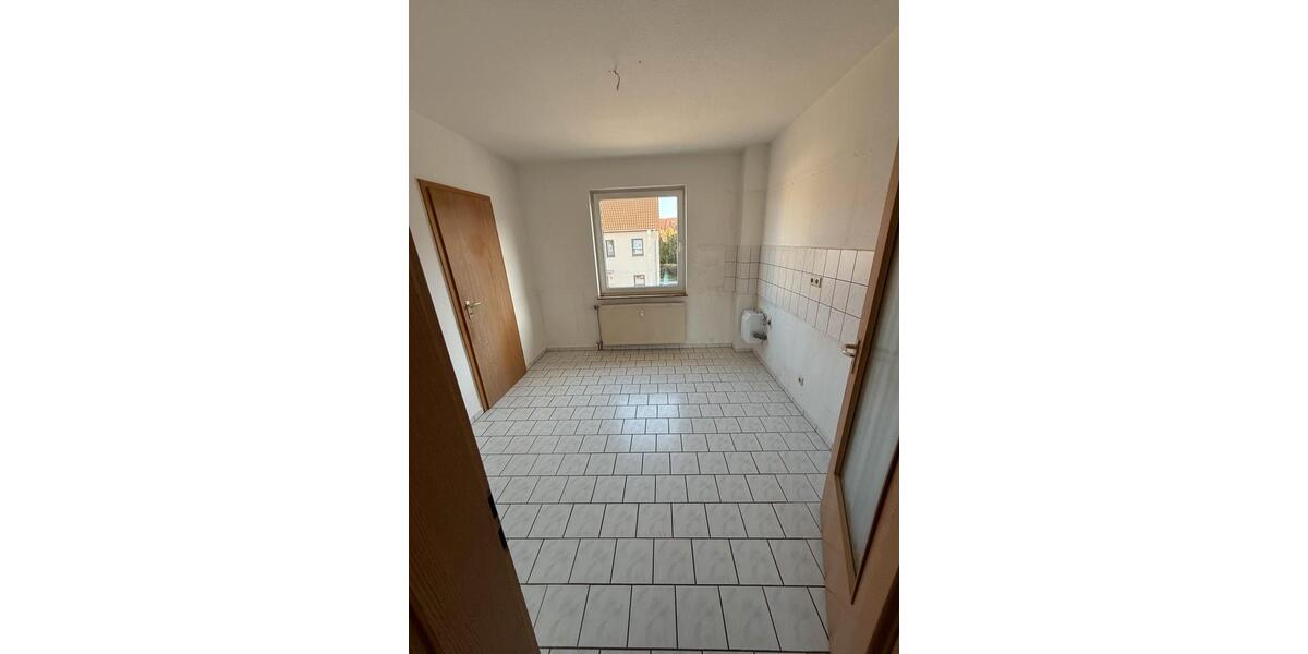 Etagenwohnung Erfurt Daberstedt - 3 Zimmer, 90 m&sup2;, 900&euro; | Angebot:26031283