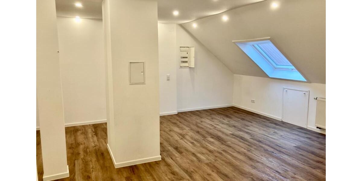 Maisonettenwohnung Burghaun - 6 Zimmer, 179 m&sup2;, 950&euro; | Angebot:24967260