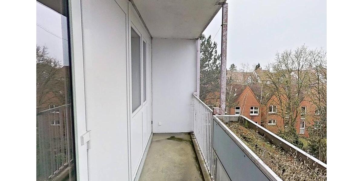 Etagenwohnung Celle - 3 Zimmer, 83 m&sup2;, 699&euro; | Angebot:25807693