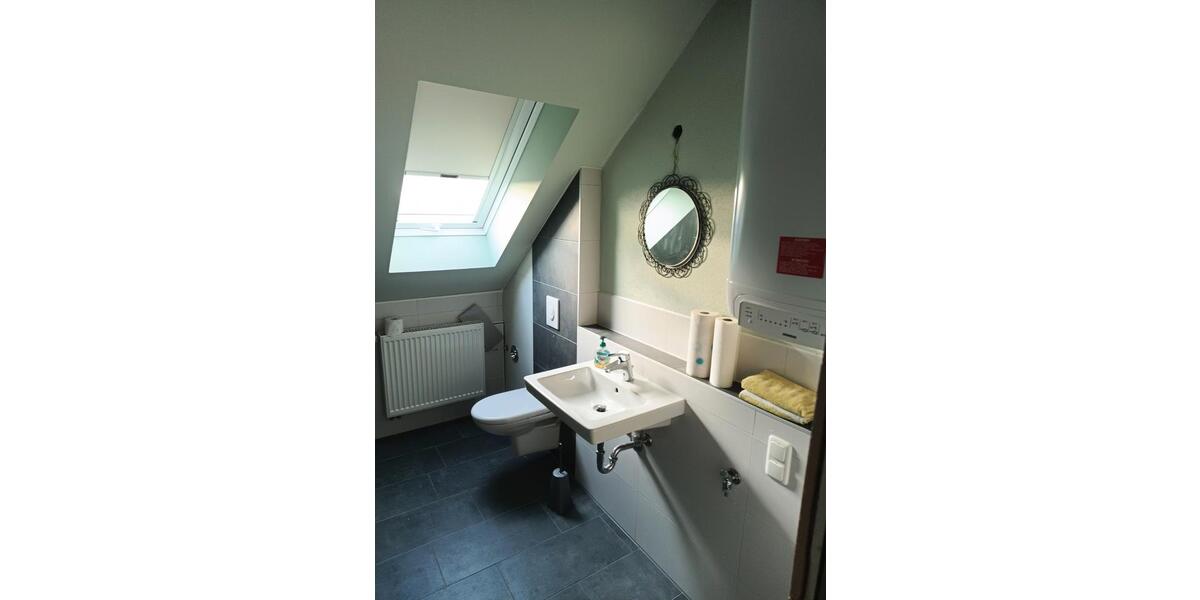 Dachgeschoßwohnung Amberg - 3 Zimmer, 84 m&sup2;, 920&euro; | Angebot:26131705