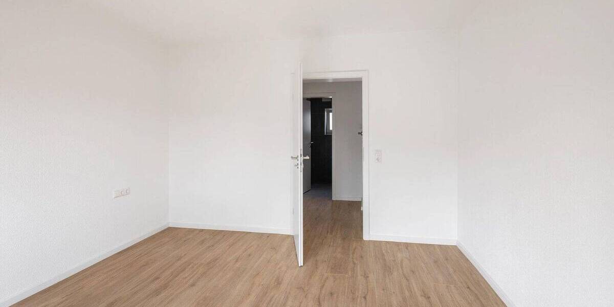 Etagenwohnung Hof Innenstadt - 3 Zimmer, 76 m&sup2;, 945&euro; | Angebot:26368856