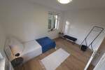 Frisch renoviert und sofort bezugsfertig- 4-Zimmer-Wohnung mit Terrasse 4 zimmer