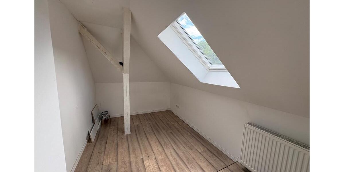 Dachgeschoßwohnung Spenge - 2 Zimmer, 70 m&sup2;, 600&euro; | Angebot:26645564