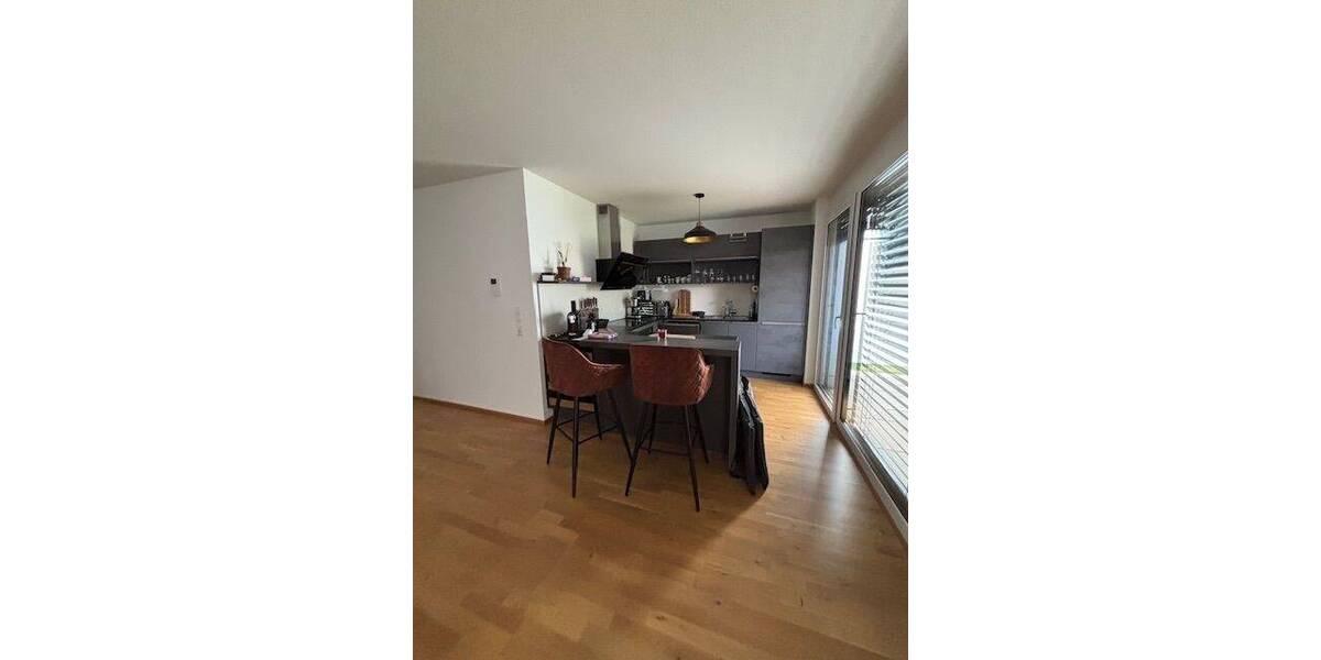 Etagenwohnung Pfullendorf - 3 Zimmer, 123 m&sup2;, 1.350&euro; | Angebot:24028665