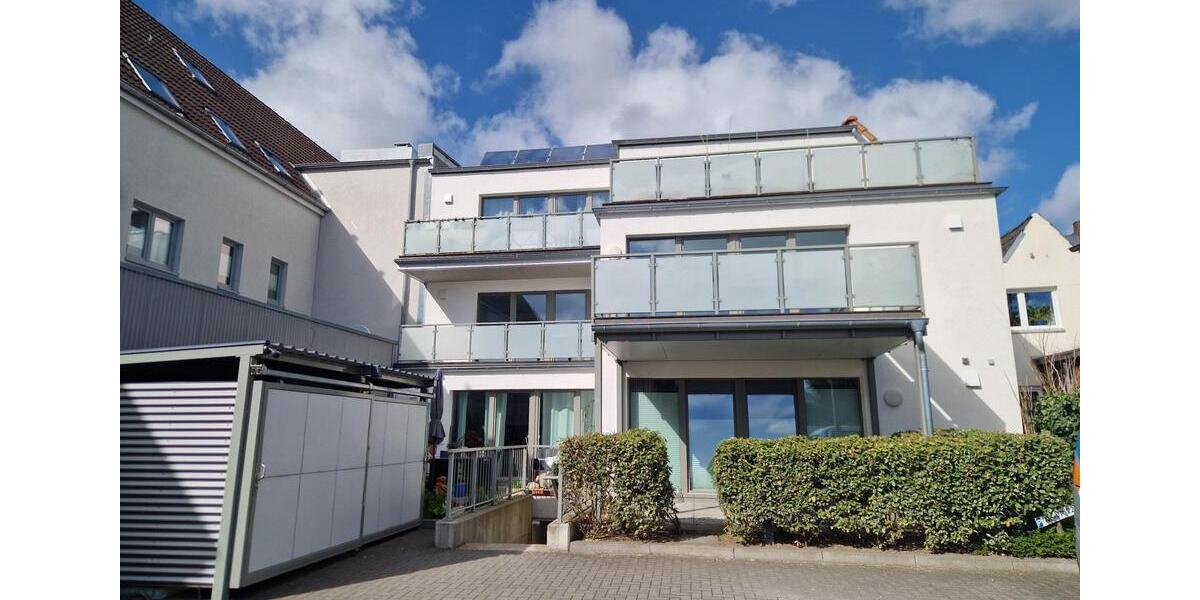 Etagenwohnung Husum - 2 Zimmer, 76 m&sup2;, 980&euro; | Angebot:25959736