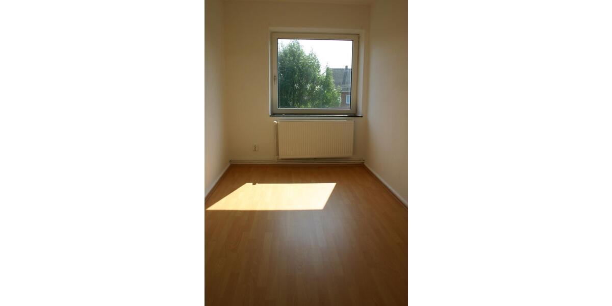 Etagenwohnung Schleswig - 3 Zimmer, 72 m&sup2;, 510&euro; | Angebot:25145001