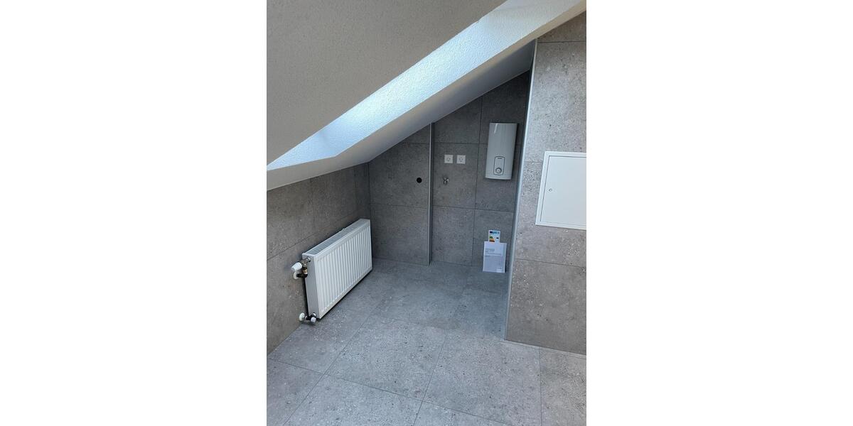 Dachgeschoßwohnung Pforzheim Nordstadt - 2 Zimmer, 50 m&sup2;, 650&euro; | Angebot:25831213