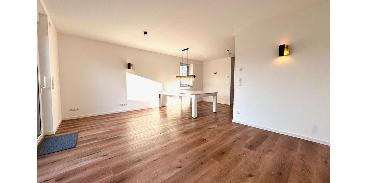 Reihenhaus Stockelsdorf - 4 Zimmer, 109 m&sup2;, 2.190&euro; | Angebot:24245068