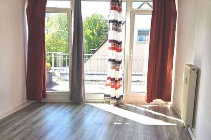 Wohnung zum Mieten in Dortmund 350 € 23.05 m²