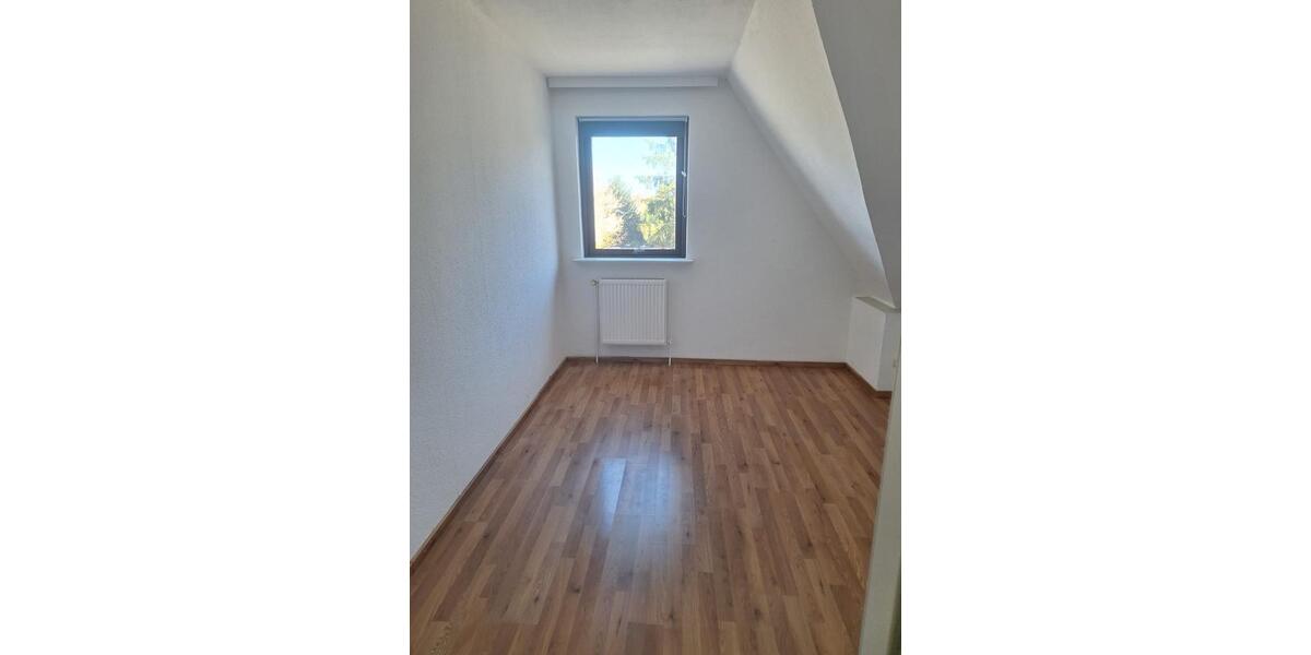 Doppelhaushälfte Lübeck Kücknitz - 3 Zimmer, 110 m&sup2;, 1.500&euro; | Angebot:26561538