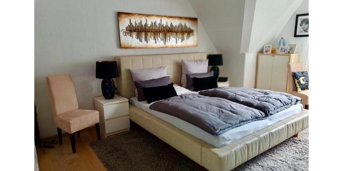 Einfamilienhaus Netphen - 2 Zimmer, 121 m&sup2;, 990&euro; | Angebot:26267434