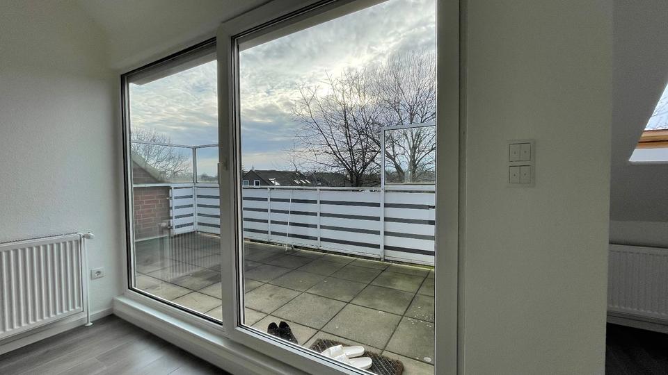 Dachgeschoßwohnung Bremen Häfen - 2.5 Zimmer, 54 m&sup2;, 650&euro; | Angebot:25865092