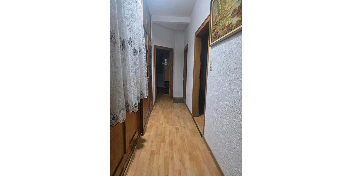 Etagenwohnung Höhr-Grenzhausen Grenzhausen - 5 Zimmer, 60 m&sup2;, 1.100&euro; | Angebot:24346384