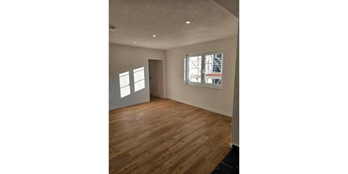 Etagenwohnung Neckarbischofsheim - 3 Zimmer, 75 m&sup2;, 750&euro; | Angebot:26048783