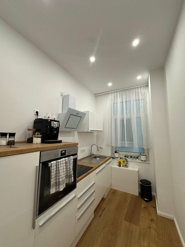 Lister Meile: Traumhafte 4-Zimmer-Wohnung-komplett möbliert. zimmer